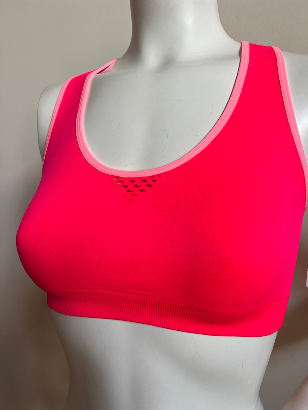 Aeropostale Neon Pink Seamless Racerback Sports Bra